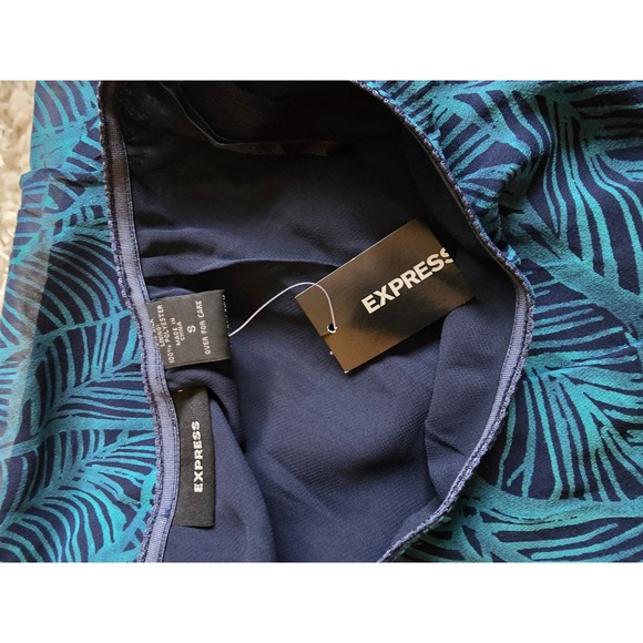 EXPRESS‎ Teal Navy Leaf Print Maxi Skirt Flowy Beach Vacation Resort Size S - Picture 9 of 10